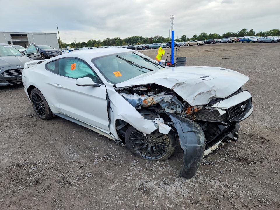 2020 Ford Mustang მანქანა იყიდება აუქციონზე, vin: 1FA6P8CF5L5178360, აუქციონის ნომერი: 70285336