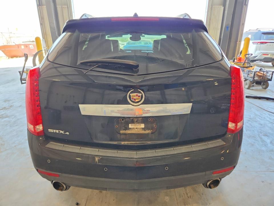 67690946 :رقم المزاد ، 3GYFNFEY8AS516446 vin ، 2010 Cadillac Srx مزاد بيع