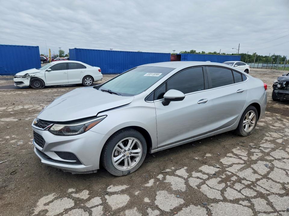 69513096 :رقم المزاد ، 1G1BE5SM4J7169205 vin ، 2018 Chevrolet Cruze مزاد بيع