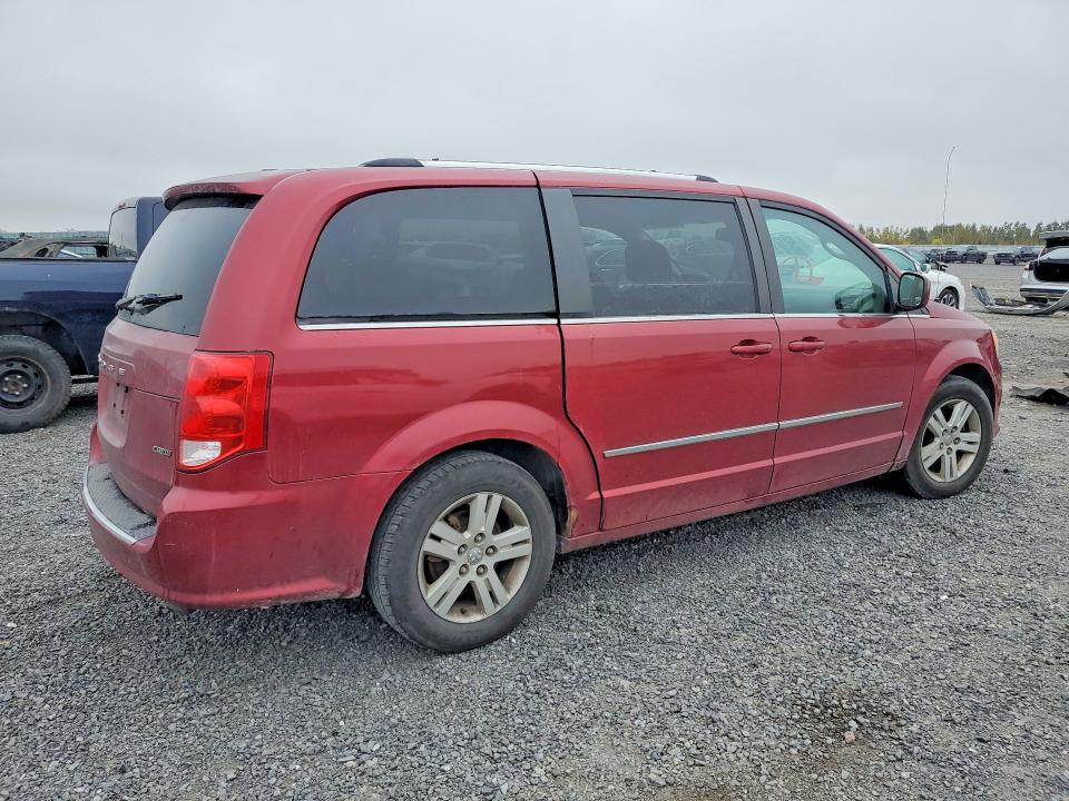 70882876 :رقم المزاد ، 2D4RN5DG1BR709870 vin ، 2011 Dodge Grand Caravan مزاد بيع