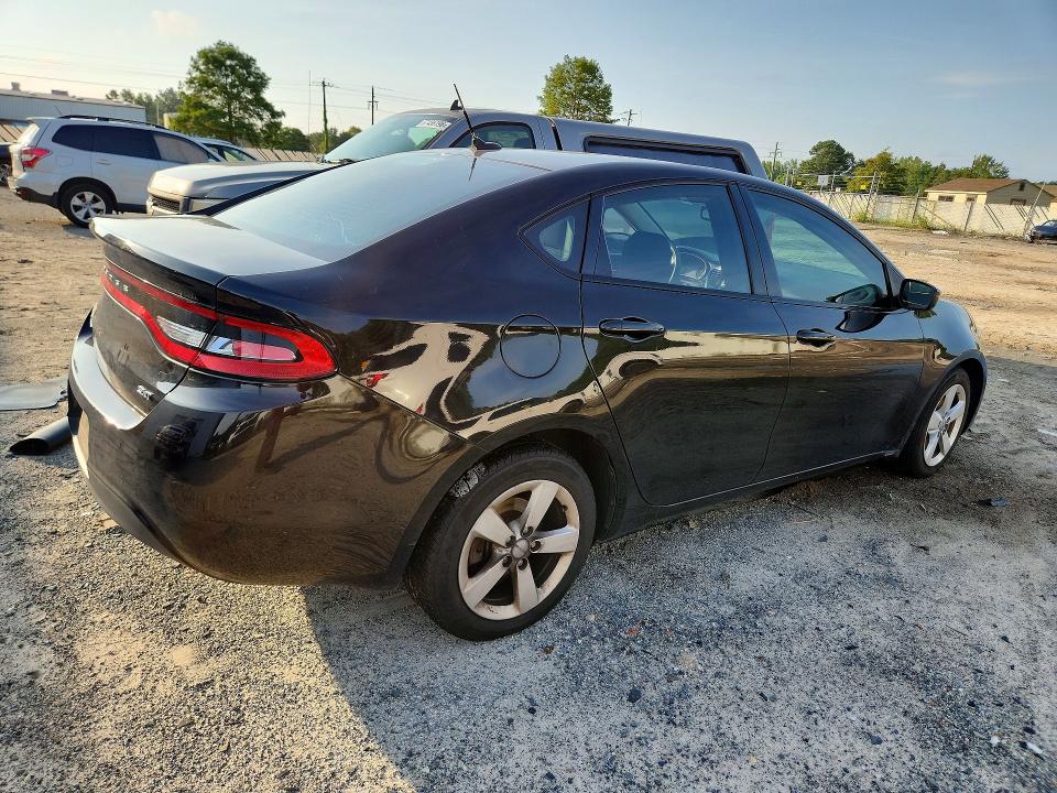 2015 Dodge Dart მანქანა იყიდება აუქციონზე, vin: 1C3CDFBB8FD186914, აუქციონის ნომერი: 67558156