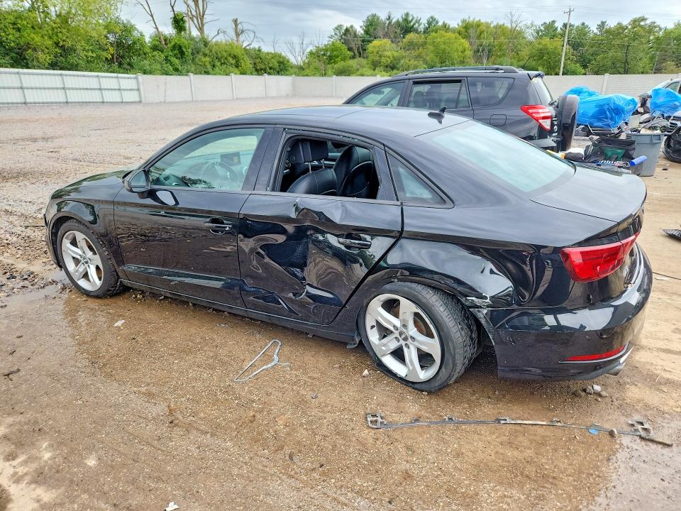 69356686 :رقم المزاد ، WAUB8GFF6H1058249 vin ، 2017 Audi A3 مزاد بيع
