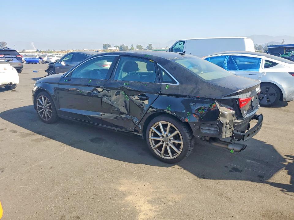 Продажа на аукционе авто 2015 Audi A3, vin: WAUACGFF2F1004695, номер лота: 70330786