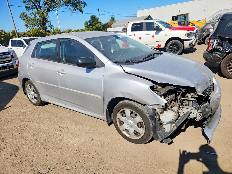 70551626 :رقم المزاد ، 2T1KU4EE6AC460618 vin ، 2010 Toyota Matrix مزاد بيع