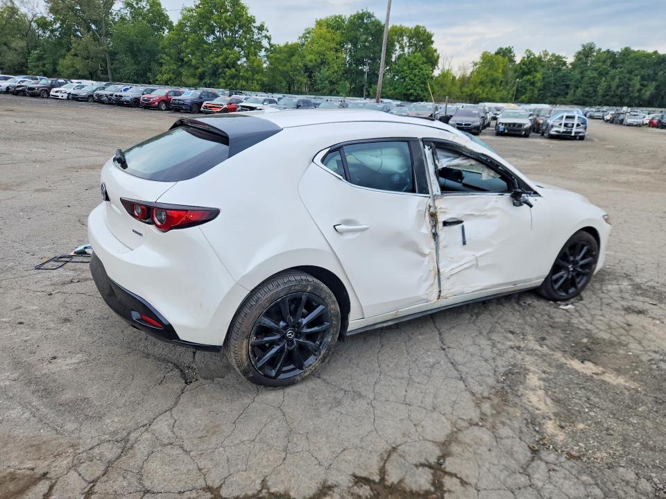 68296326 :رقم المزاد ، JM1BPBMM0P1601099 vin ، 2023 Mazda 3 مزاد بيع