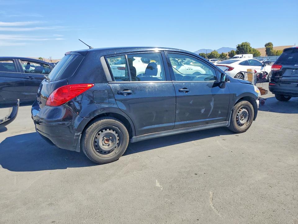 Продаж на аукціоні авто 2011 Nissan Versa, vin: 3N1BC1CP4BL400926, номер лоту: 68696796