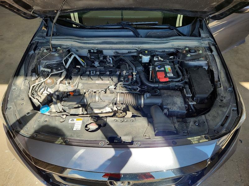 Продаж на аукціоні авто 2018 Honda Accord, vin: 1HGCV1F36JA028663, номер лоту: 69644156