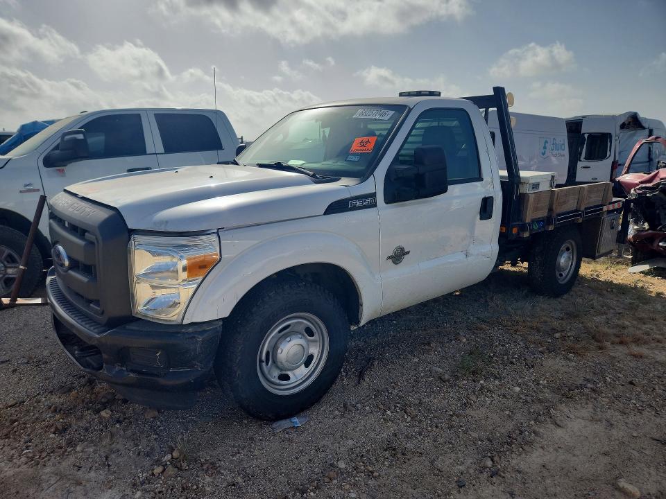 68257046 :رقم المزاد ، 1FTRF3ATXEEA98139 vin ، 2014 Ford F350 مزاد بيع