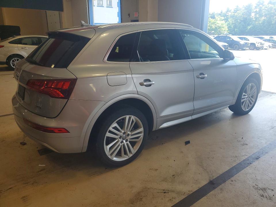 Продаж на аукціоні авто 2018 Audi Q5, vin: WA1BNAFY7J2135358, номер лоту: 59408956