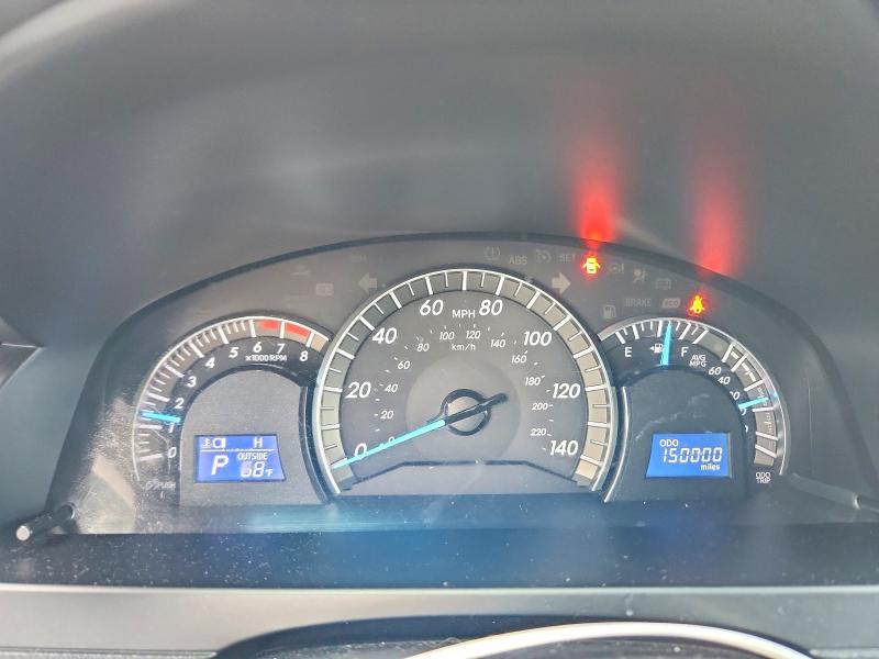 69774736 :رقم المزاد ، 4T1BF1FK2EU458754 vin ، 2014 Toyota Camry مزاد بيع