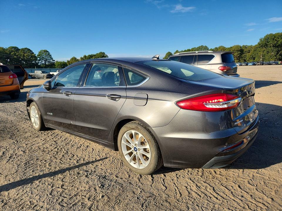 Продаж на аукціоні авто 2019 Ford Fusion, vin: 3FA6P0LU5KR189824, номер лоту: 70559166