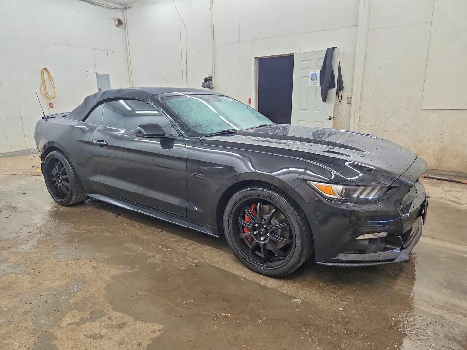 Продажа на аукционе авто 2015 Ford Mustang, vin: 1FATP8FF7F5332585, номер лота: 70088626