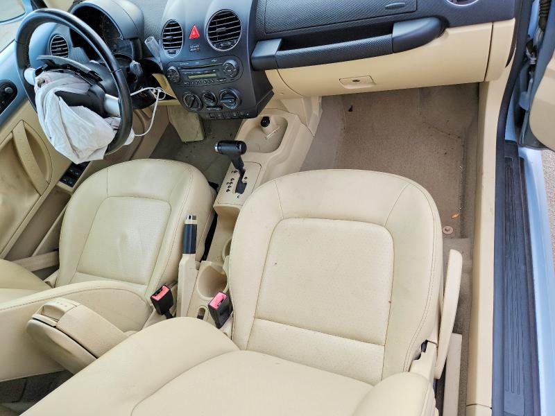 2010 Volkswagen New Beetle მანქანა იყიდება აუქციონზე, vin: 3VWRG3AL8AM002264, აუქციონის ნომერი: 69403346