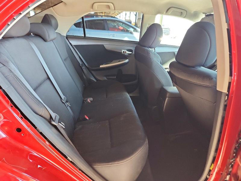 70471526 :رقم المزاد ، 5YFBU4EE6CP034527 vin ، 2012 Toyota Corolla مزاد بيع