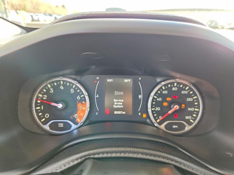 2015 Jeep Renegade მანქანა იყიდება აუქციონზე, vin: ZACCJAAH7FPC28603, აუქციონის ნომერი: 69230936