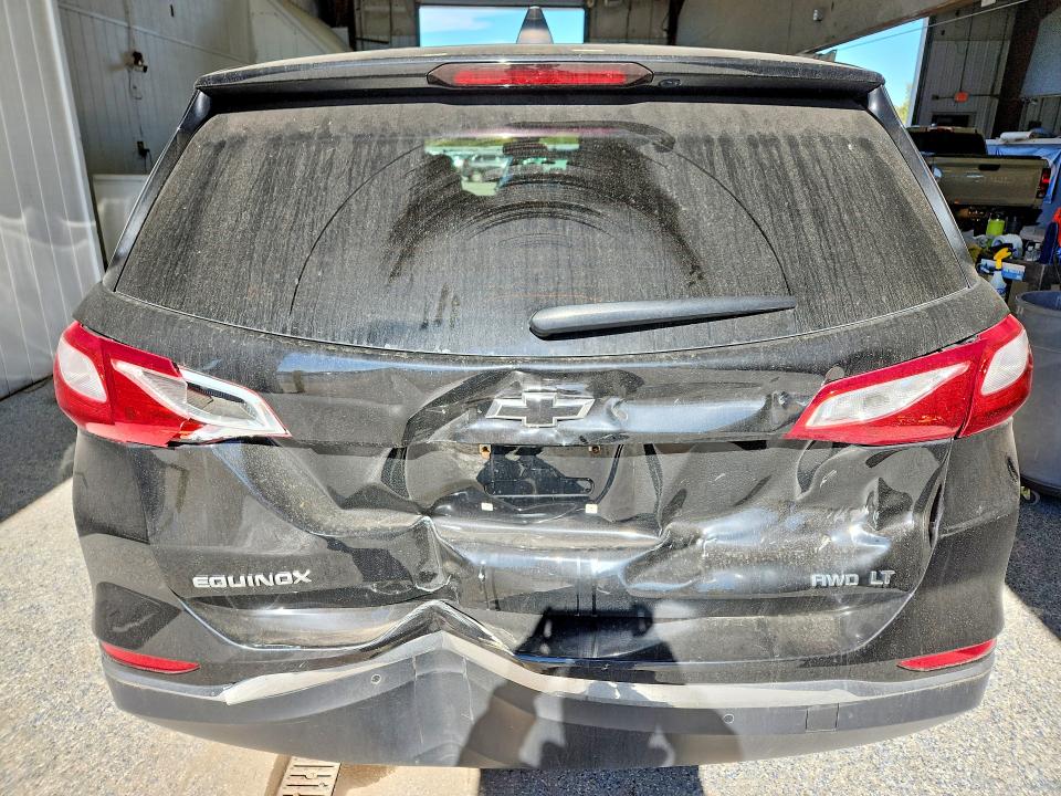Продажа на аукционе авто 2020 Chevrolet Equinox, vin: 2GNAXUEV5L6136946, номер лота: 69902556