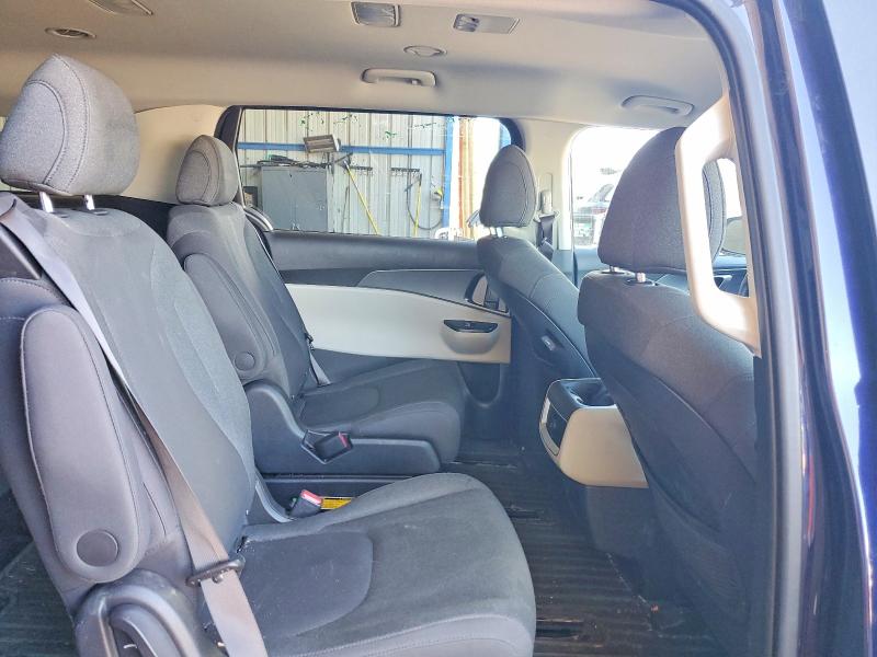 67381856 :رقم المزاد ، KNDNB4H31P6212953 vin ، 2023 Kia Carnival مزاد بيع