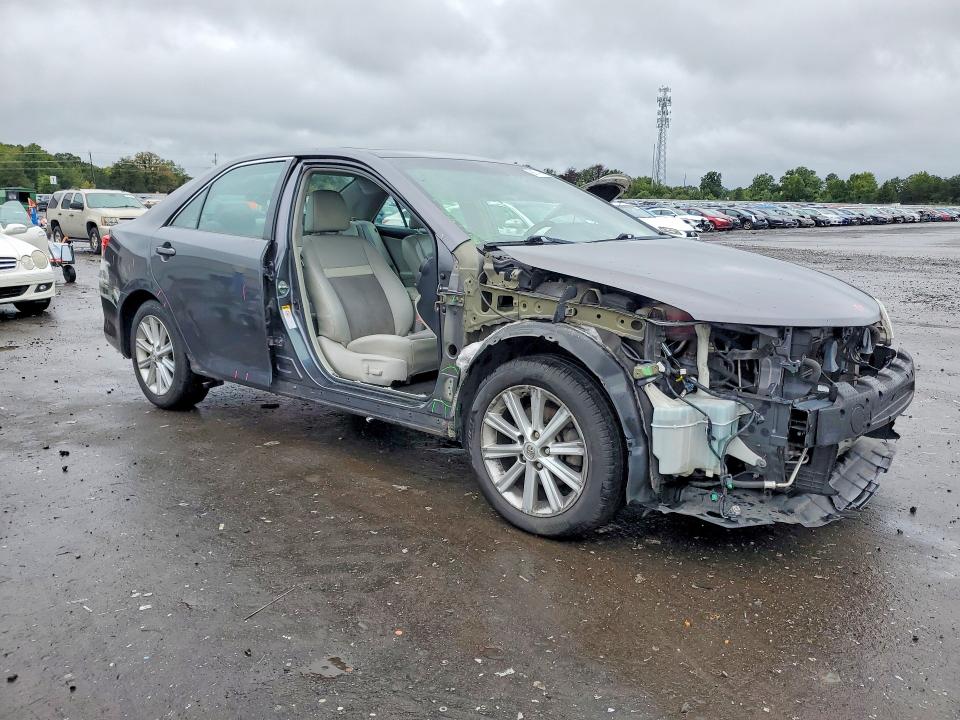 Продажа на аукционе авто 2014 Toyota Camry Hybrid, vin: 4T1BD1FK8EU126386, номер лота: 68743656