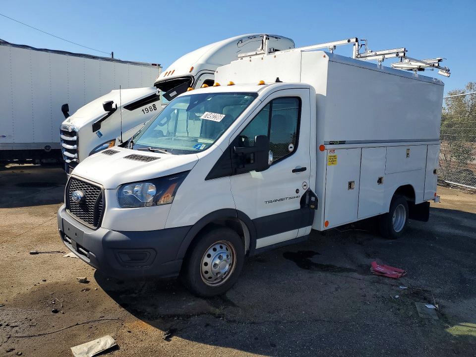 70492286 :رقم المزاد ، 1FDBF6Z88LKA84429 vin ، 2020 Ford Transit مزاد بيع