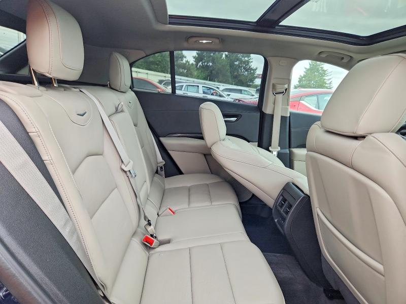 69286386 :رقم المزاد ، 1GYFZCR45NF138574 vin ، 2022 Cadillac Xt4 مزاد بيع