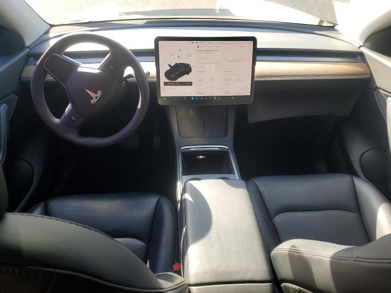 70257586 :رقم المزاد ، 5YJYGDEE9MF173145 vin ، 2021 Tesla Model Y مزاد بيع