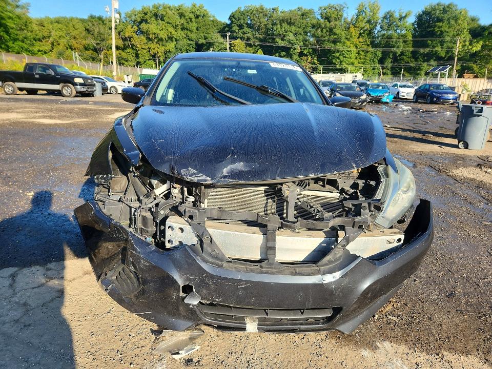 2016 Nissan Altima მანქანა იყიდება აუქციონზე, vin: 1N4AL3APXGN320583, აუქციონის ნომერი: 68128116