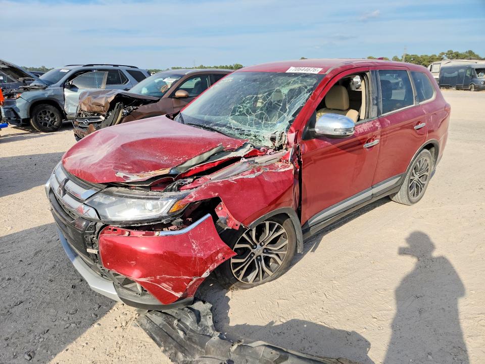 Aukcja sprzedaży 2018 Mitsubishi Outlander, vin: JA4AD3A38JZ060991, numer aukcji: 70644676
