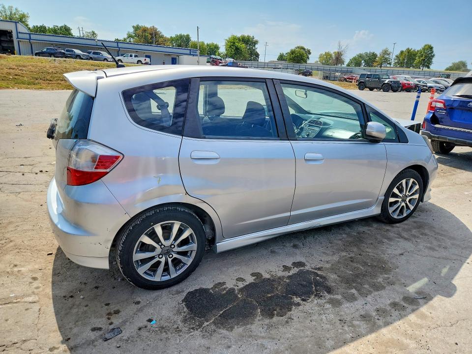 Aukcja sprzedaży 2013 Honda Fit, vin: JHMGE8H50DC045960, numer aukcji: 68072996