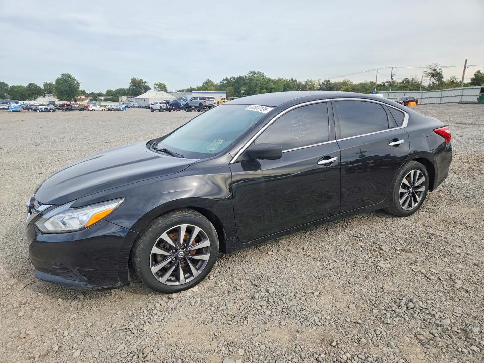 Auction sale of the 2017 Nissan Altima, vin: 1N4AL3AP3HC203540, lot number: 70337936