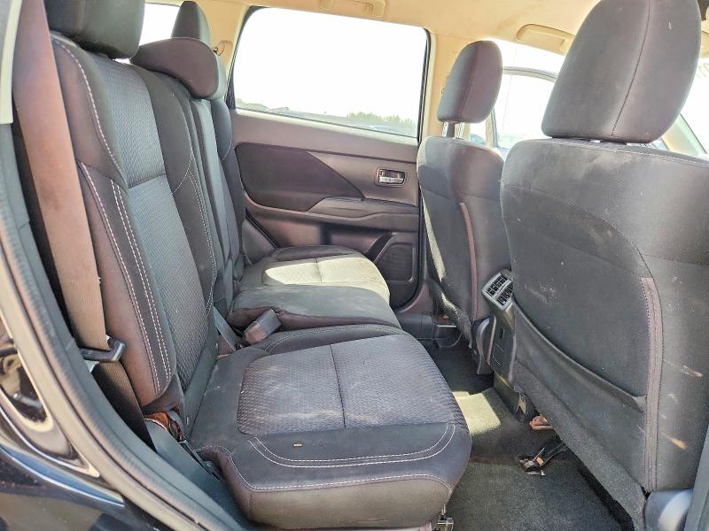 68917946 :رقم المزاد ، JA4AD2A37LZ005154 vin ، 2020 Mitsubishi Outlander مزاد بيع