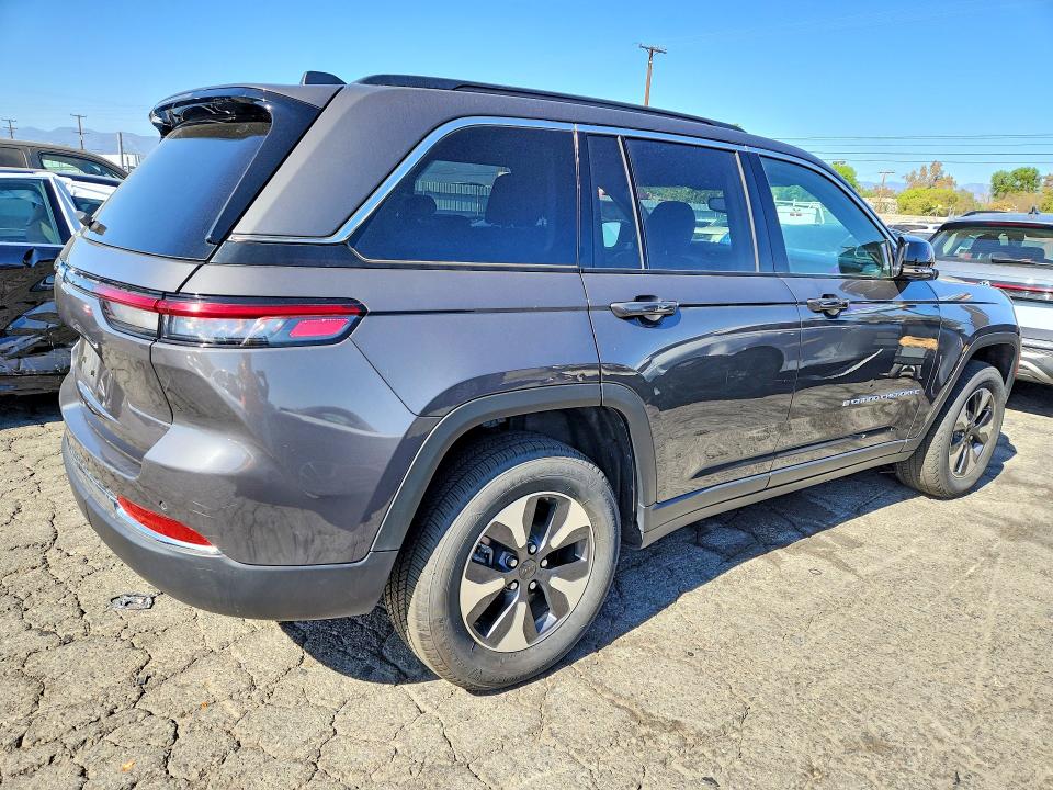 Продаж на аукціоні авто 2024 Jeep Grand Cherokee, vin: 1C4RJYB60RC120994, номер лоту: 67246966