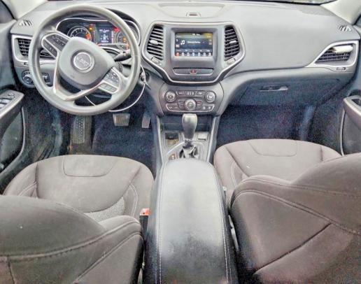 68211906 :رقم المزاد ، 1C4PJLCB2KD148091 vin ، 2019 Jeep Cherokee مزاد بيع