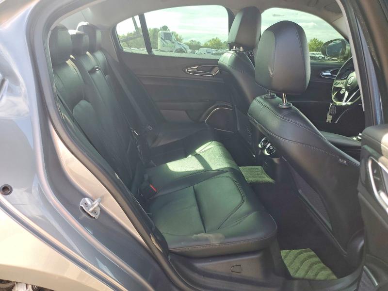Продаж на аукціоні авто 2018 Alfa Romeo Giulia, vin: ZARFAEBN7J7590693, номер лоту: 69112786