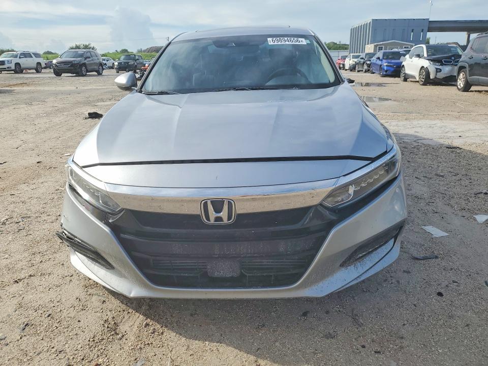 Aukcja sprzedaży 2018 Honda Accord, vin: 1HGCV1F50JA237463, numer aukcji: 69894656