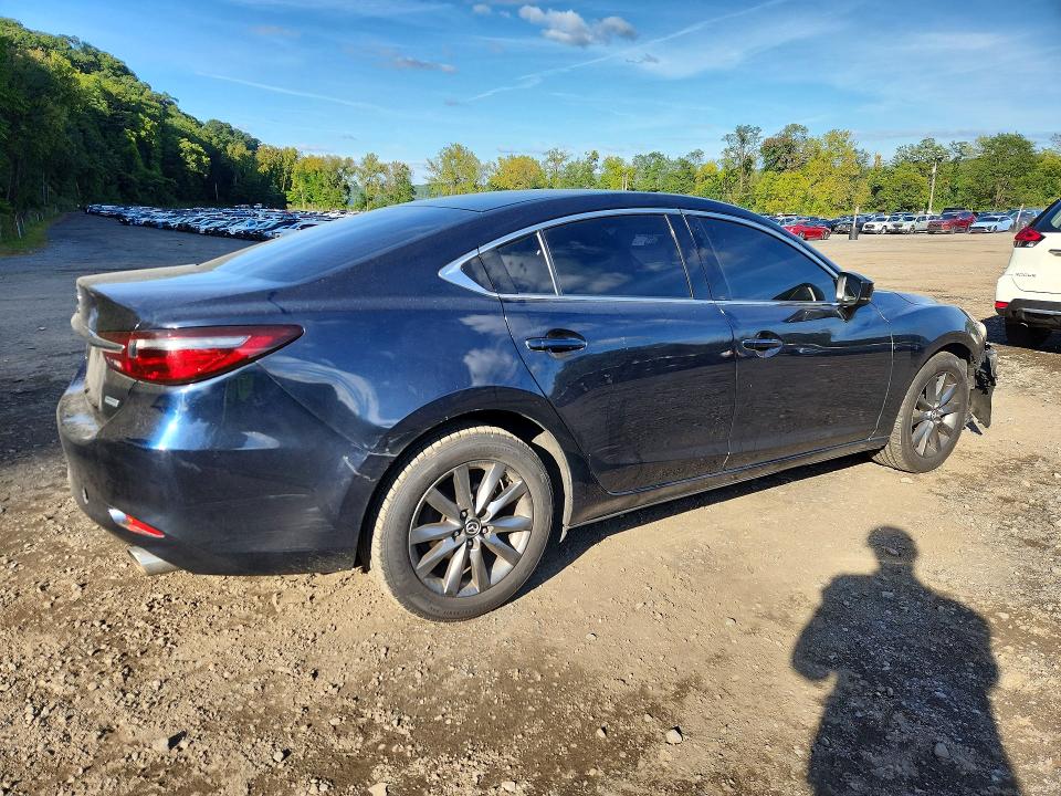 Продаж на аукціоні авто 2018 Mazda 6, vin: JM1GL1UM2J1332672, номер лоту: 69750586