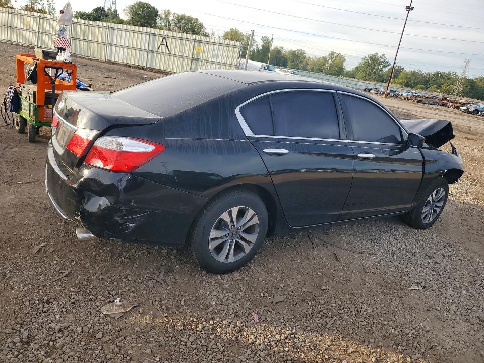 69288646 :رقم المزاد ، 1HGCR2F36FA209005 vin ، 2015 Honda Accord مزاد بيع