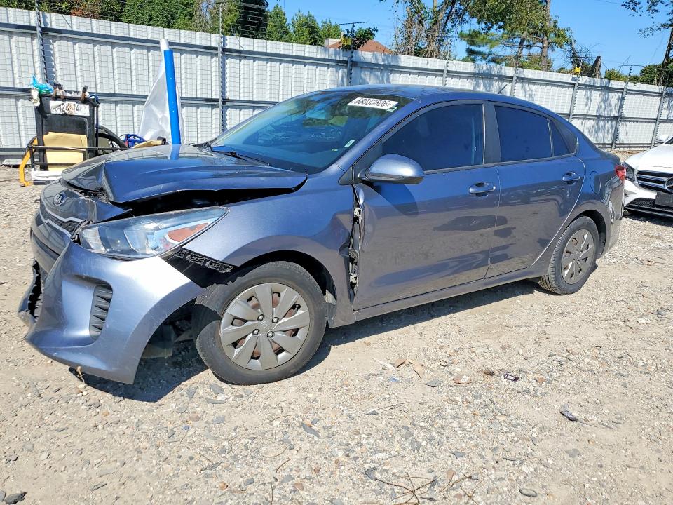 2020 Kia Rio მანქანა იყიდება აუქციონზე, vin: 3KPA24AD7LE297044, აუქციონის ნომერი: 68033806