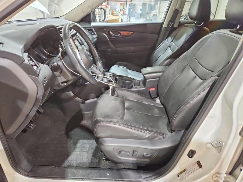 69549566 :رقم المزاد ، 5N1AT2MVXHC811677 vin ، 2017 Nissan Rogue مزاد بيع