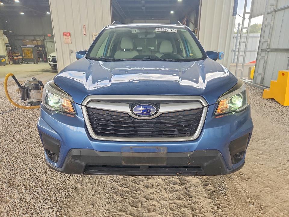 Продаж на аукціоні авто 2019 Subaru Forester, vin: JF2SKAEC5KH532510, номер лоту: 69560976