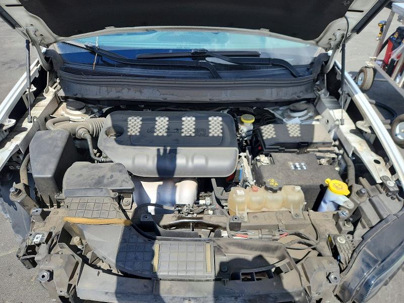 67517666 :رقم المزاد ، 1C4PJLCB2KD247171 vin ، 2019 Jeep Cherokee مزاد بيع