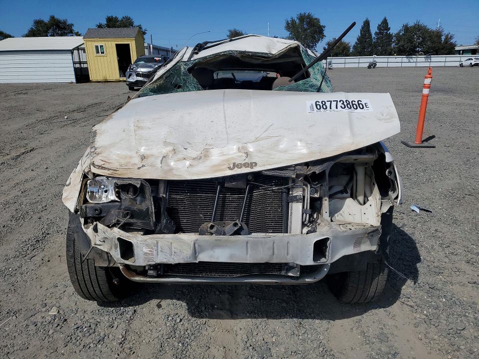 2004 Jeep Grand Cherokee მანქანა იყიდება აუქციონზე, vin: 1J4GX48S94C422905, აუქციონის ნომერი: 68773866