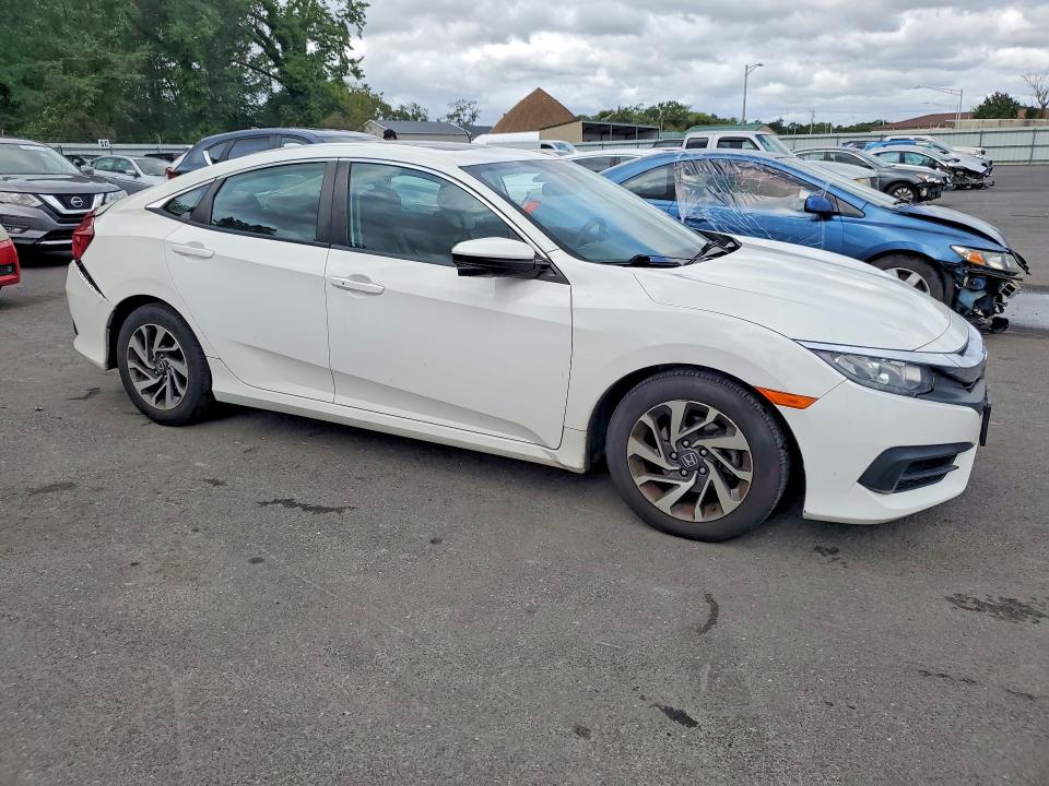 2018 Honda Civic მანქანა იყიდება აუქციონზე, vin: 19XFC2F7XJE207263, აუქციონის ნომერი: 69878446