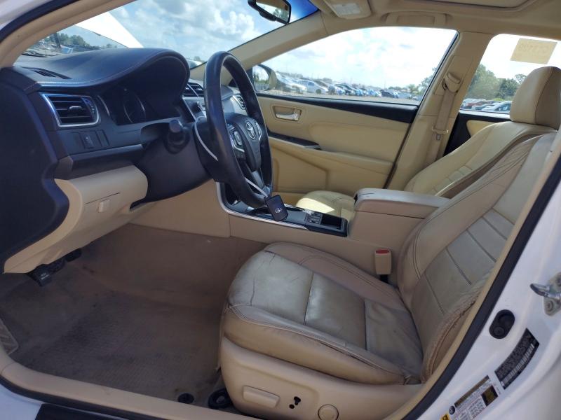 69303926 :رقم المزاد ، 4T1BD1FK9FU171130 vin ، 2015 Toyota Camry Hybrid مزاد بيع