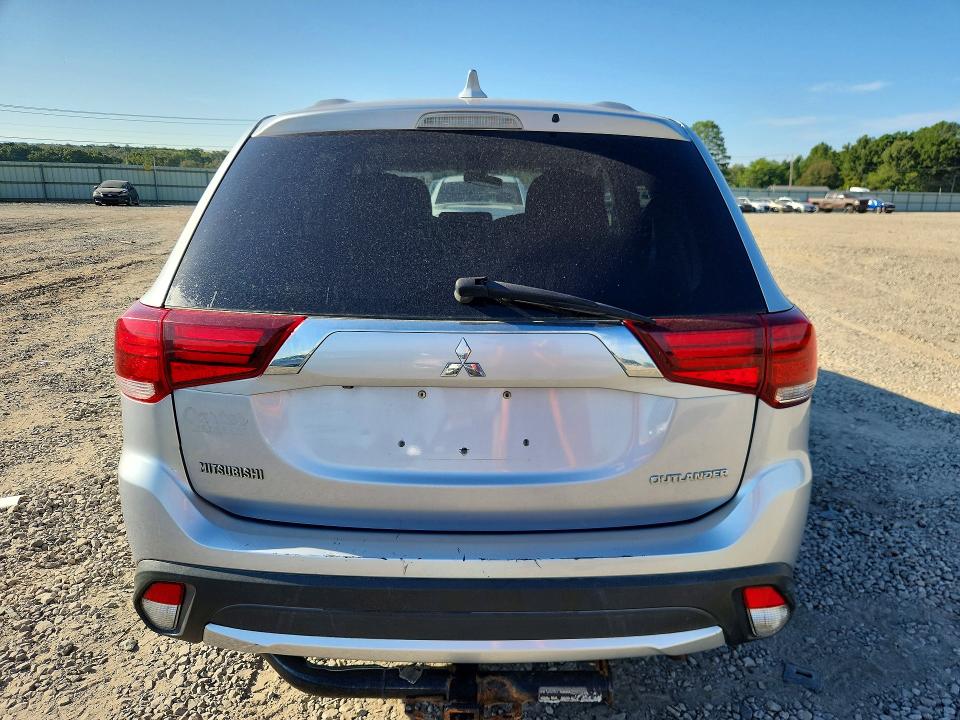 2017 Mitsubishi Outlander მანქანა იყიდება აუქციონზე, vin: JA4AZ2A37HZ034727, აუქციონის ნომერი: 67735766