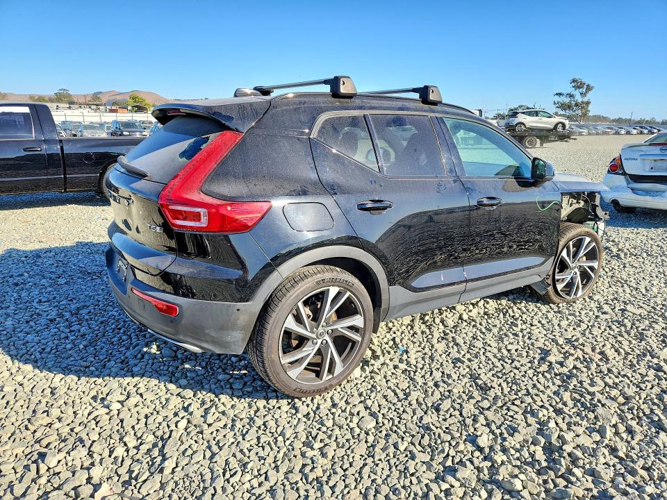 Продаж на аукціоні авто 2019 Volvo Xc40, vin: YV4162UM3K2048785, номер лоту: 70738016
