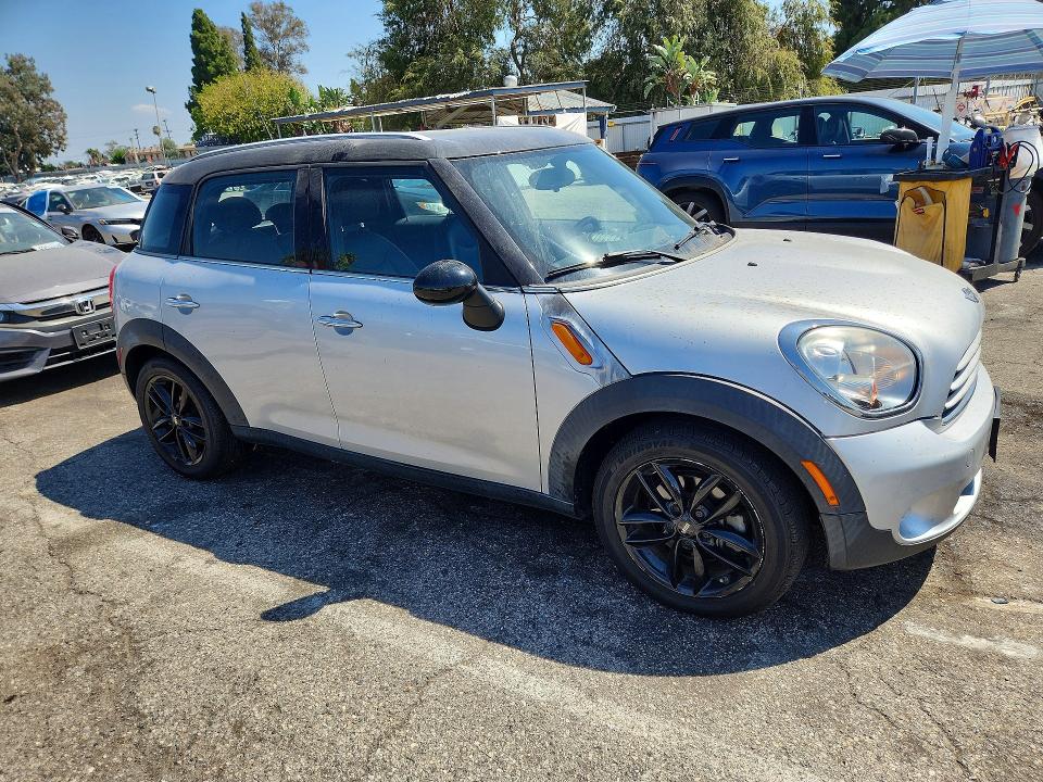 68025906 :رقم المزاد ، WMWZB3C59CWM03726 vin ، 2012 Mini Cooper مزاد بيع