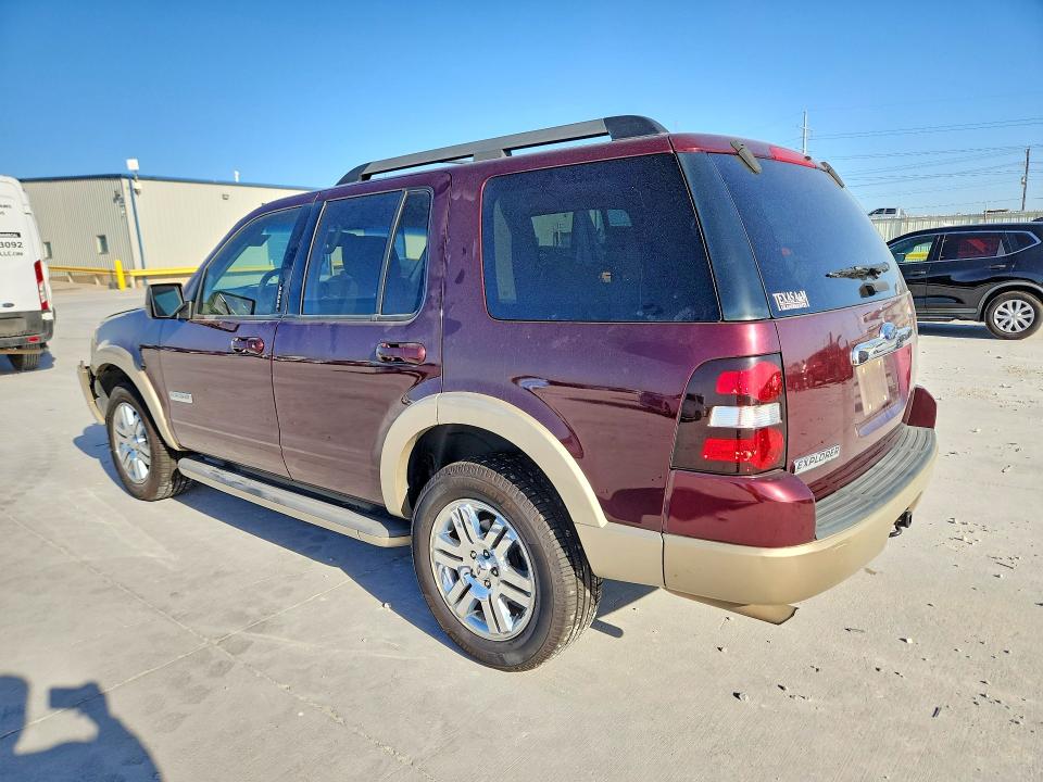 2008 Ford Explorer მანქანა იყიდება აუქციონზე, vin: 1FMEU64E38UB36593, აუქციონის ნომერი: 68944816