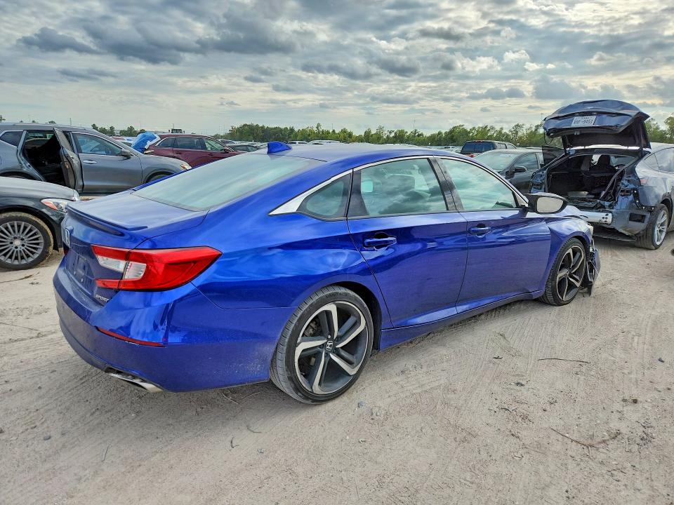 Продажа на аукционе авто 2018 Honda Accord, vin: 1HGCV1F30JA148071, номер лота: 71259096