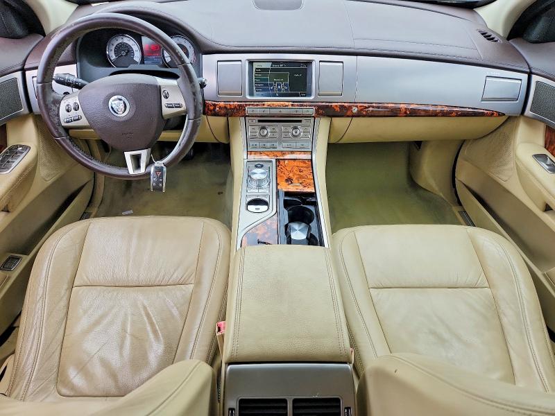 70707266 :رقم المزاد ، SAJWA0FB9BLS07120 vin ، 2011 Jaguar Xf مزاد بيع