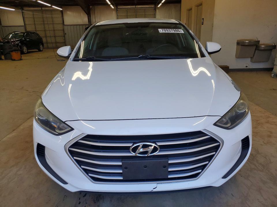 2017 Hyundai Elantra მანქანა იყიდება აუქციონზე, vin: 5NPD74LF9HH070194, აუქციონის ნომერი: 70937986